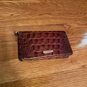 Brahmin wallet